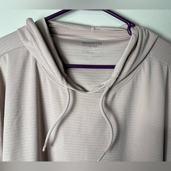 Blush Pink Mondetta Performance + Luxury Long Sleeve Hooded Shirt - Picture 2 of 6